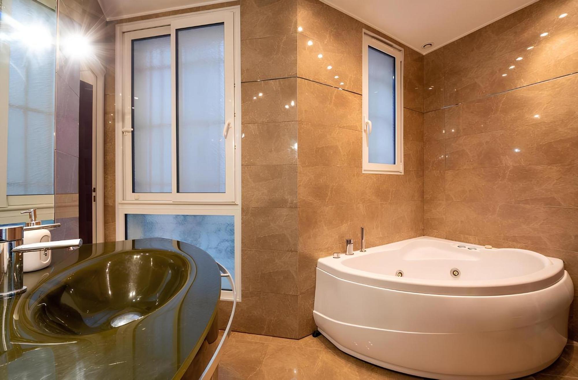 Luxury Style Appartement, Arc De Triomphe - Champs Elysees パリ エクステリア 写真